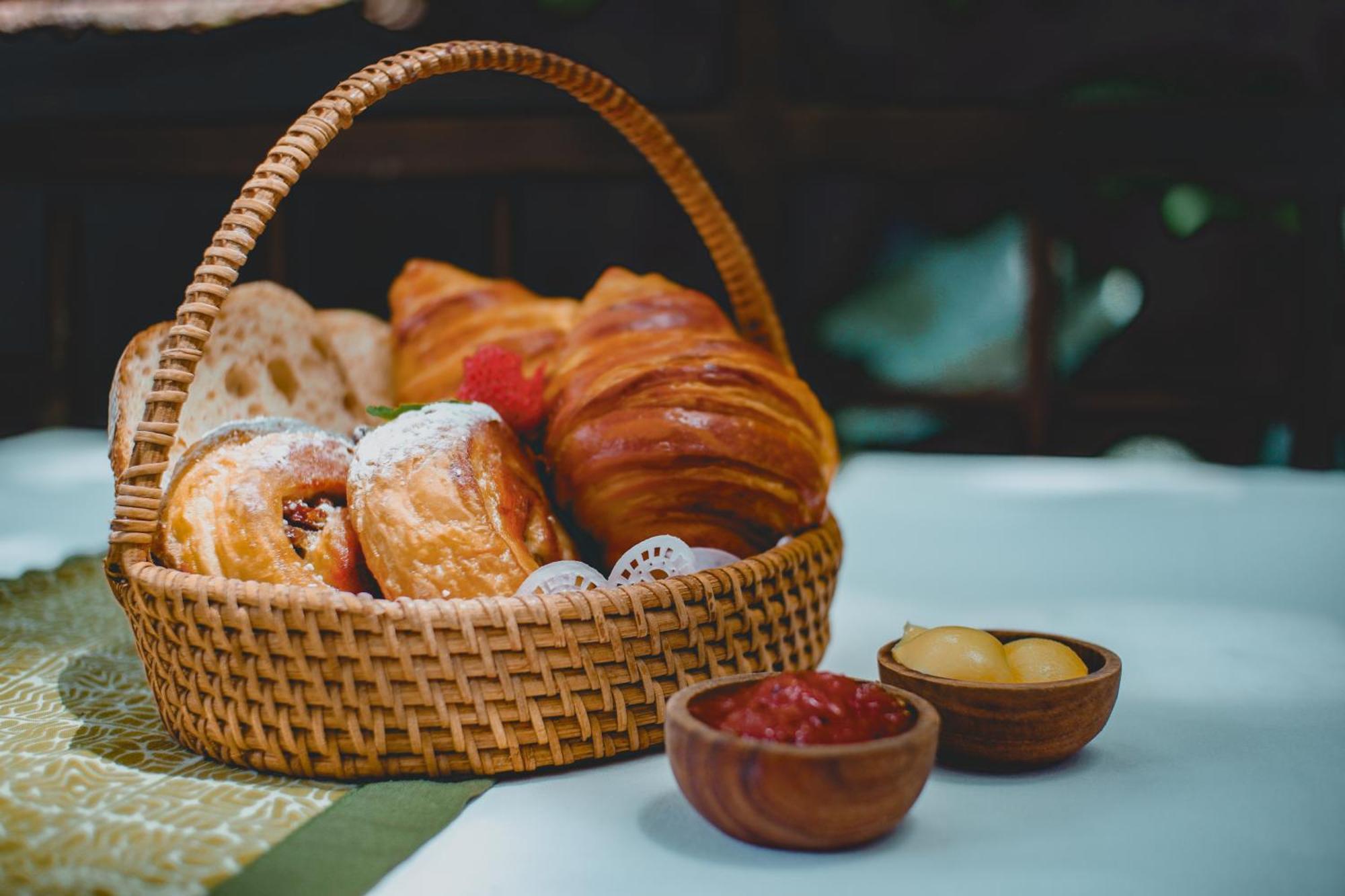 The Sebali Resort Ubud  Bagian luar foto A bread basket