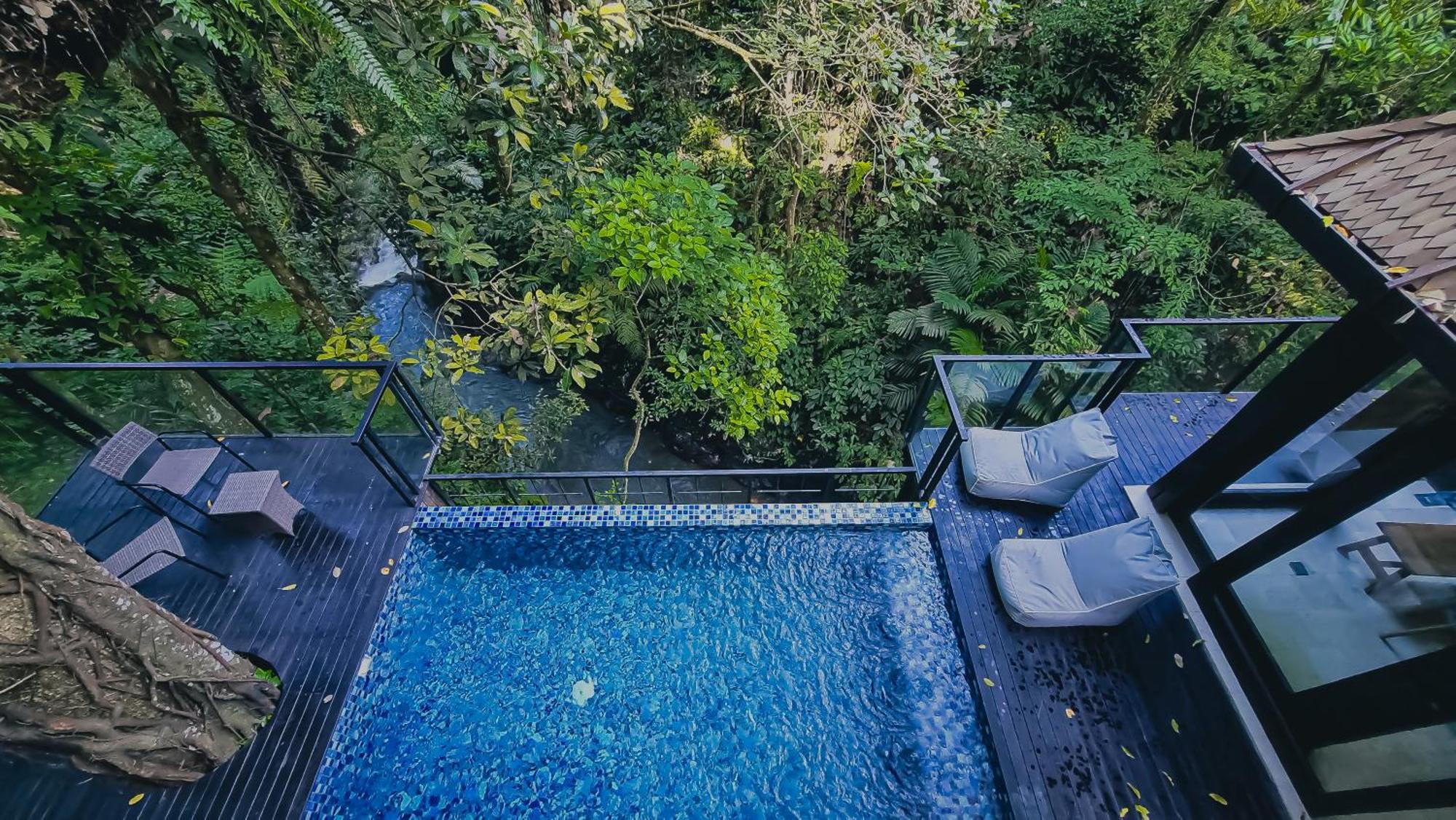 The Sebali Resort Ubud  Bagian luar foto The swimming pool at the resort