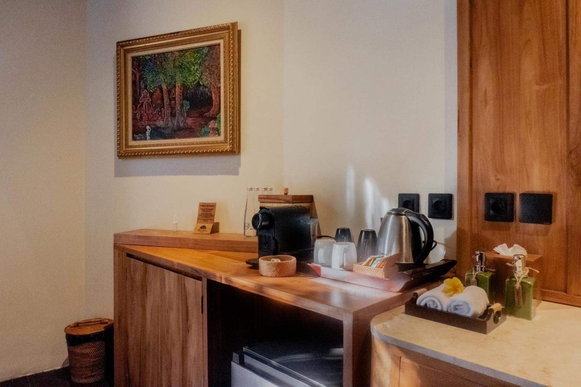 The Sebali Resort Ubud  Bagian luar foto A Nespresso machine in a hotel room